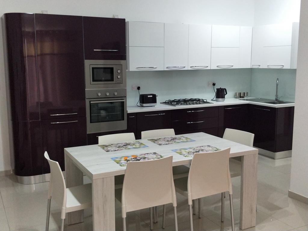 דירות סיינט פול ביי Sunstone Court מראה חיצוני תמונה