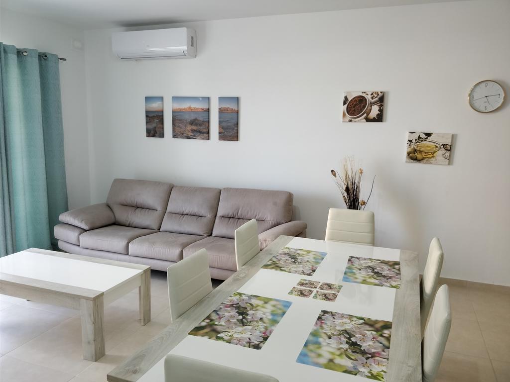 דירות סיינט פול ביי Sunstone Court מראה חיצוני תמונה